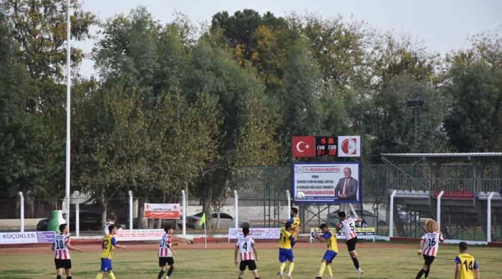 İncirliova 8 Futbolcuyu Gönderdi