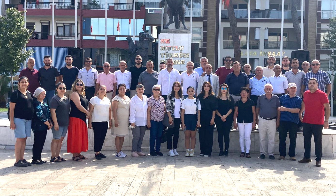 CHP İncirliova’da 100. Yılını törenle kutladı