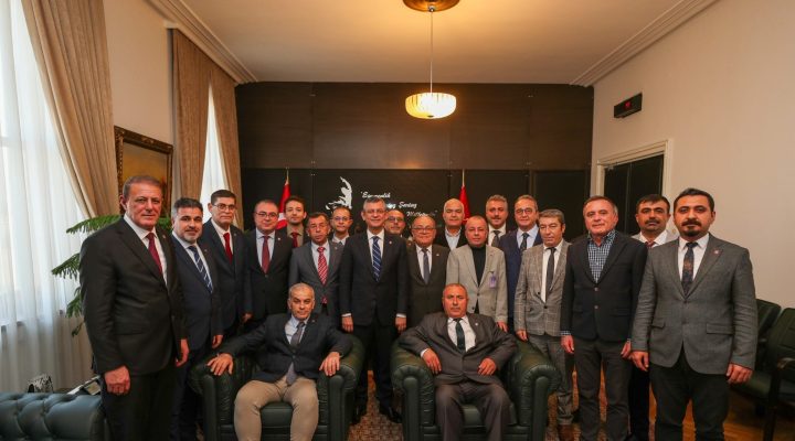 Özel’den ilk İncirliova ziyaretinde kan bağışı sözü