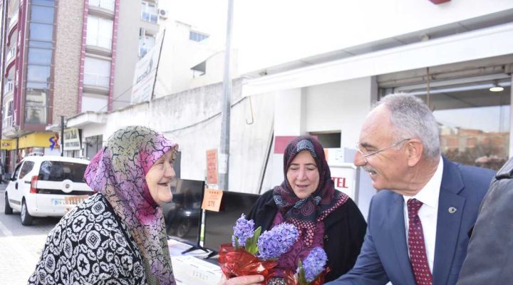 Başkan Kale Kadınları Unutmadı