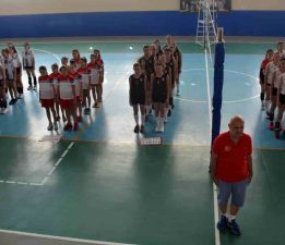 İncirliova’da Voleybolcular Sezonu Açtı