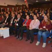 CHP, Akman’la Devam Dedi