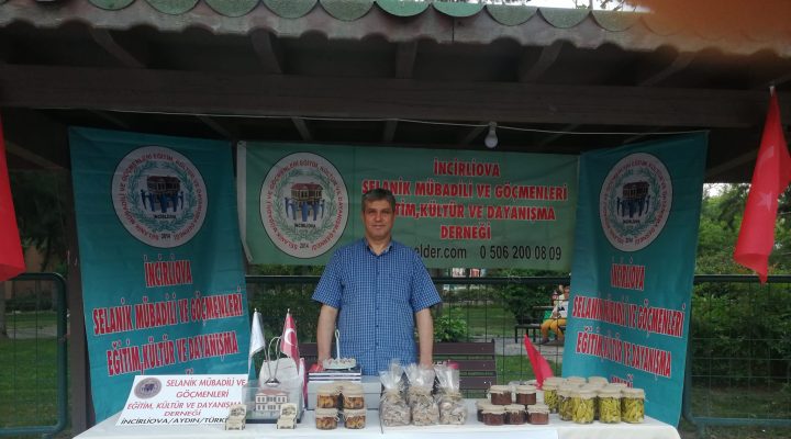 İncirliova Selanik Mübadili Derneği Bornova’da stant açtı