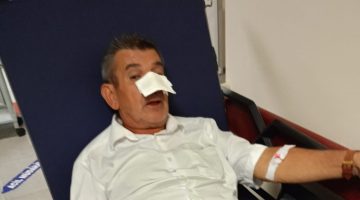 Mahalle Muhtarı saldırıya uğradı burnu kırıldı