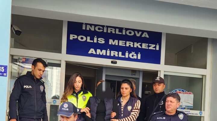 Birlikte olmak için evine gittiği erkeği soydu