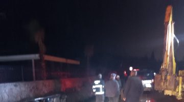 İncirliova’da devrilen otomobil sürücüsü yaralandı