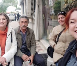 MHP’li Çınar’a kadınlardan yoğun ilgi