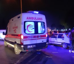 İncirliova’da 3 araçlı zincirleme kaza: 3 yaralı